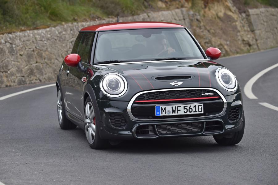  Mini Cooper S JCW 2015 года  (фото 24 из 30)